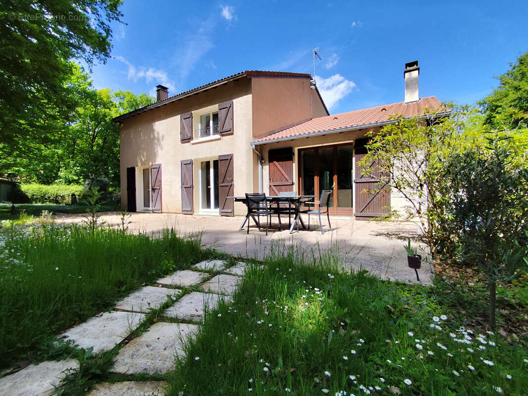 Maison à SAINT-BENOIT