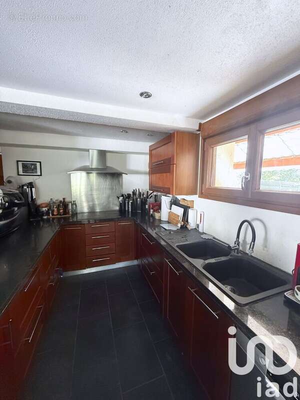 Photo 7 - Maison à INJOUX-GENISSIAT