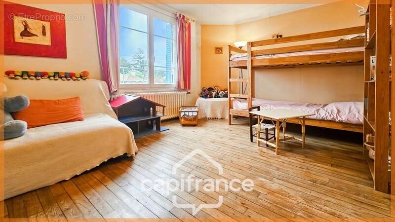 Maison à BUXEROLLES