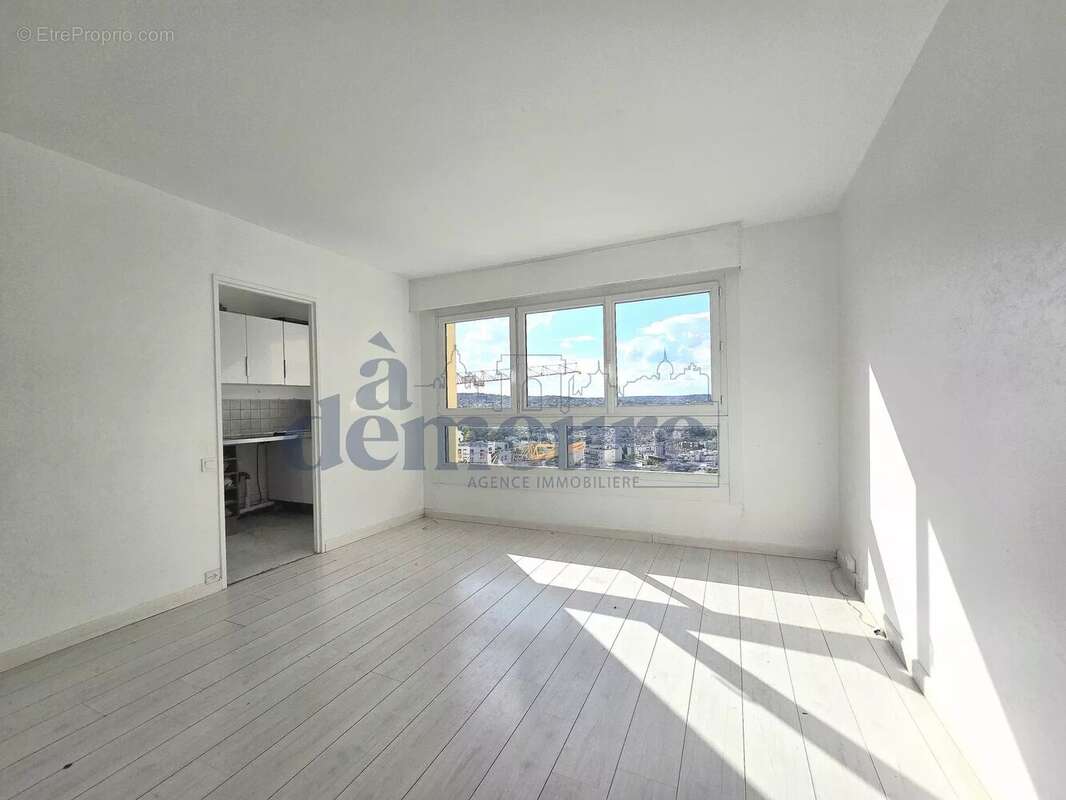 Appartement à ISSY-LES-MOULINEAUX