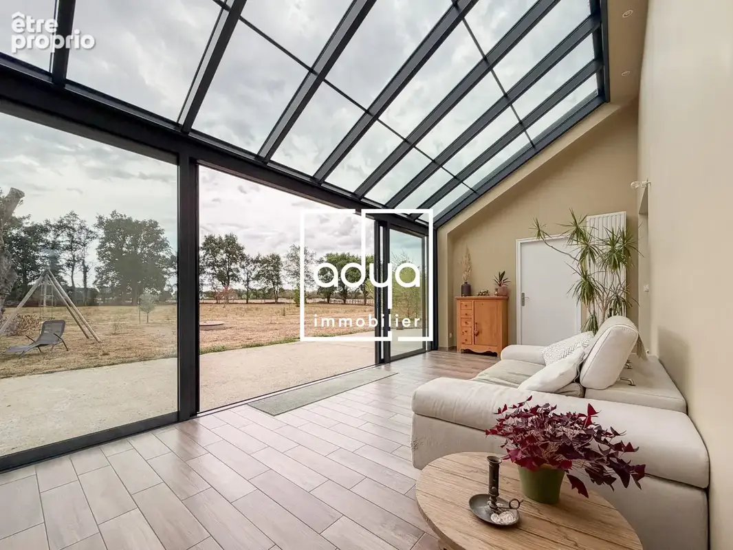 Maison 142 m² à La Suze-Sur-Sarthe  - photo 3