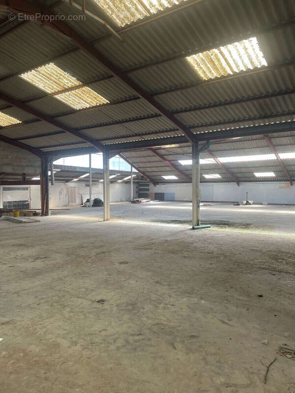 Entrepôt 1 200 m² saint junien a vendre - photo 5