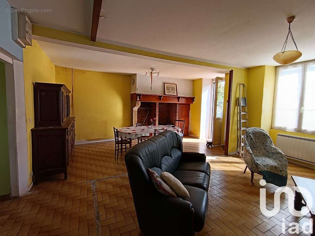 Photo 5 - Maison à LESTELLE-BETHARRAM