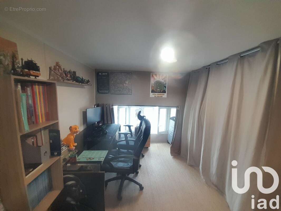 Photo 6 - Commerce à LIMOGES