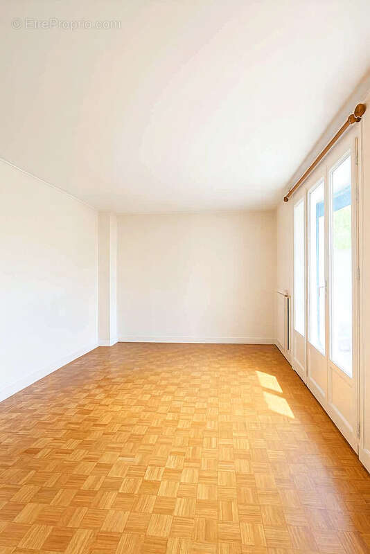 Appartement à NOGENT-SUR-MARNE