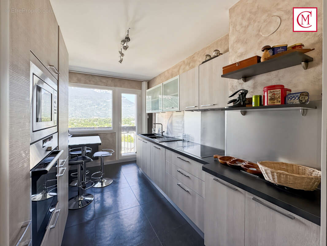 Appartement à SAINT-EGREVE