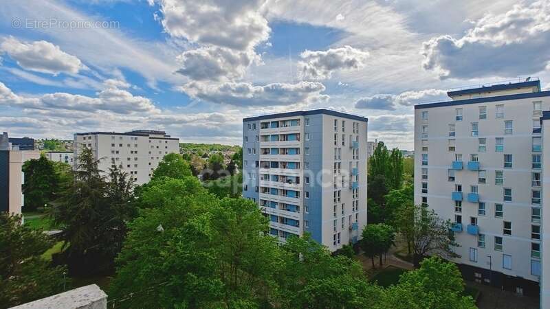 Appartement à BOISSY-SAINT-LEGER