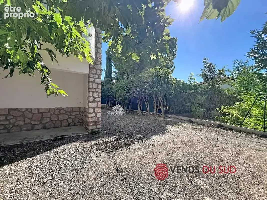 BEZIERS - CLINIQUES - IUT - Maison de ville à personnaliser avec jardin, grand garage - photo 22