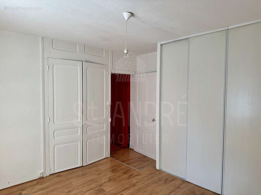 Maison à SAINT-ETIENNE-DE-SAINT-GEOIRS