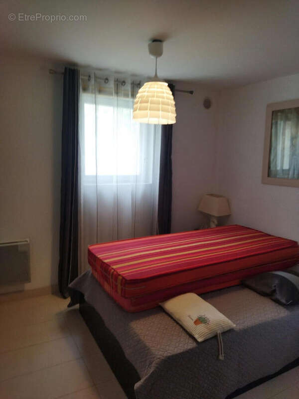 ch rdj - Maison à CASTELNAU-MONTRATIER