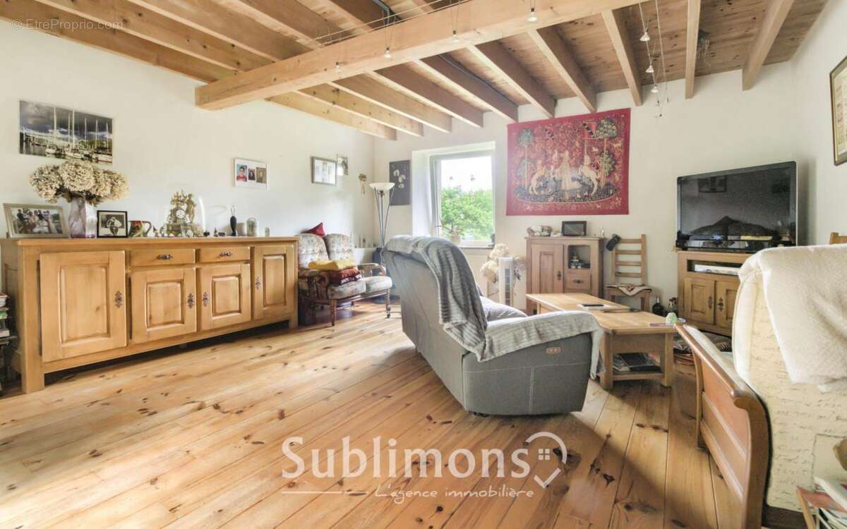 Maison à QUESTEMBERT