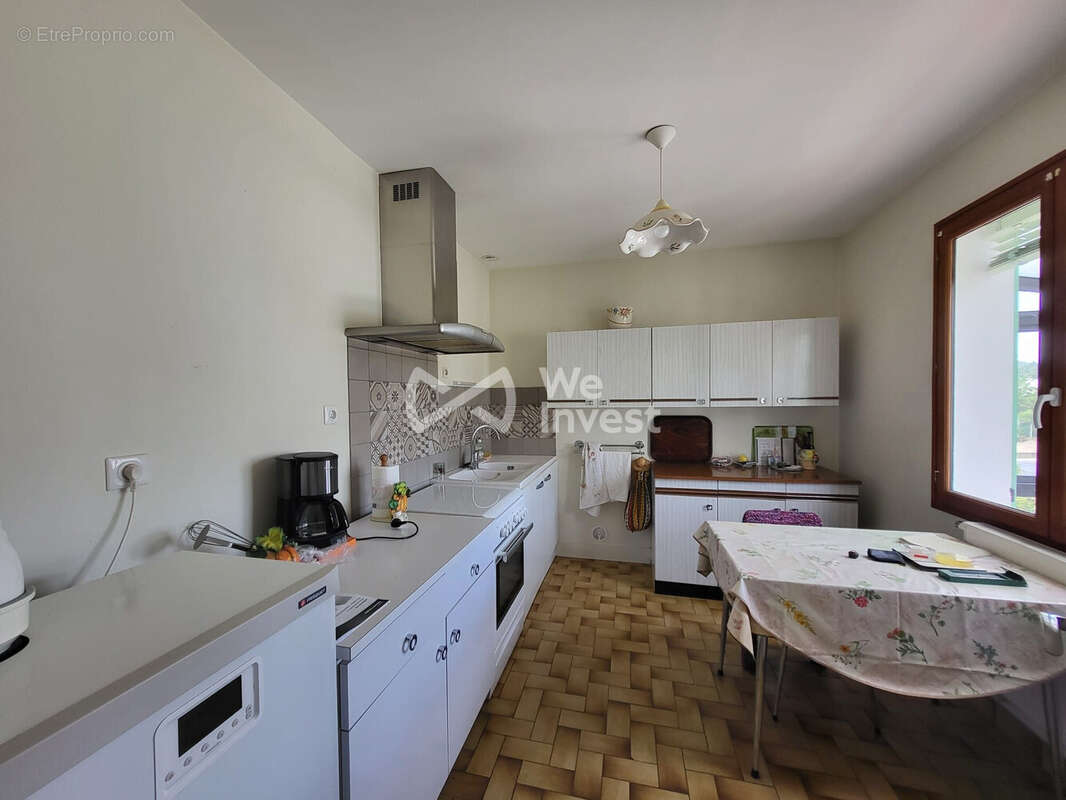 Maison 88 m² à Rebais  - photo 4