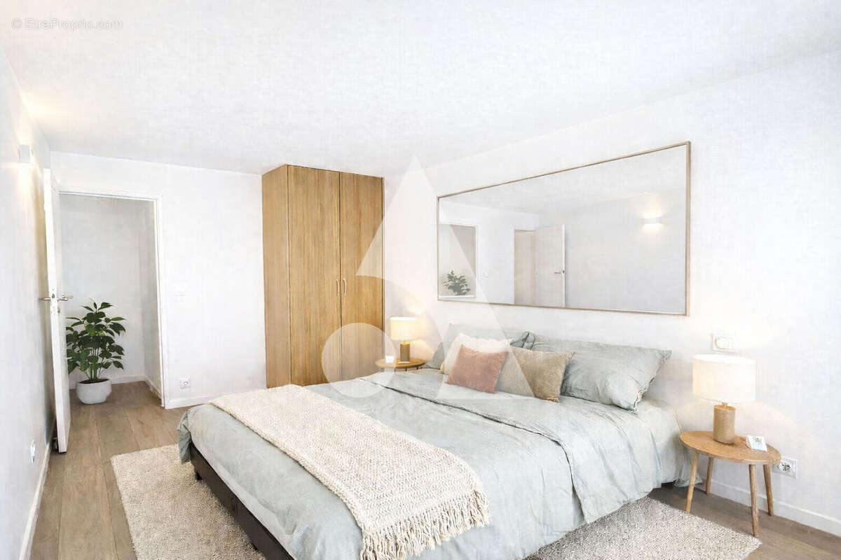 Appartement à CLICHY