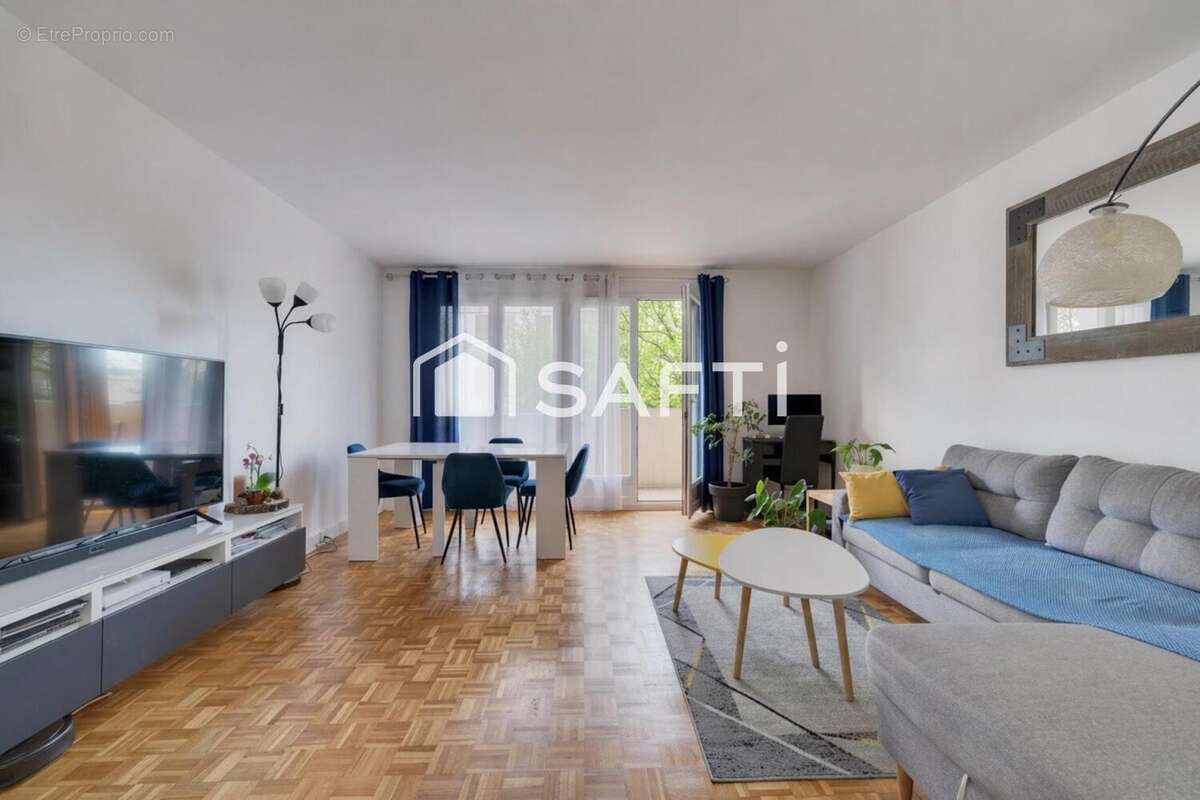Photo 2 - Appartement à SAINT-MAUR-DES-FOSSES