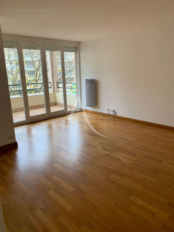 Appartement à ERMONT