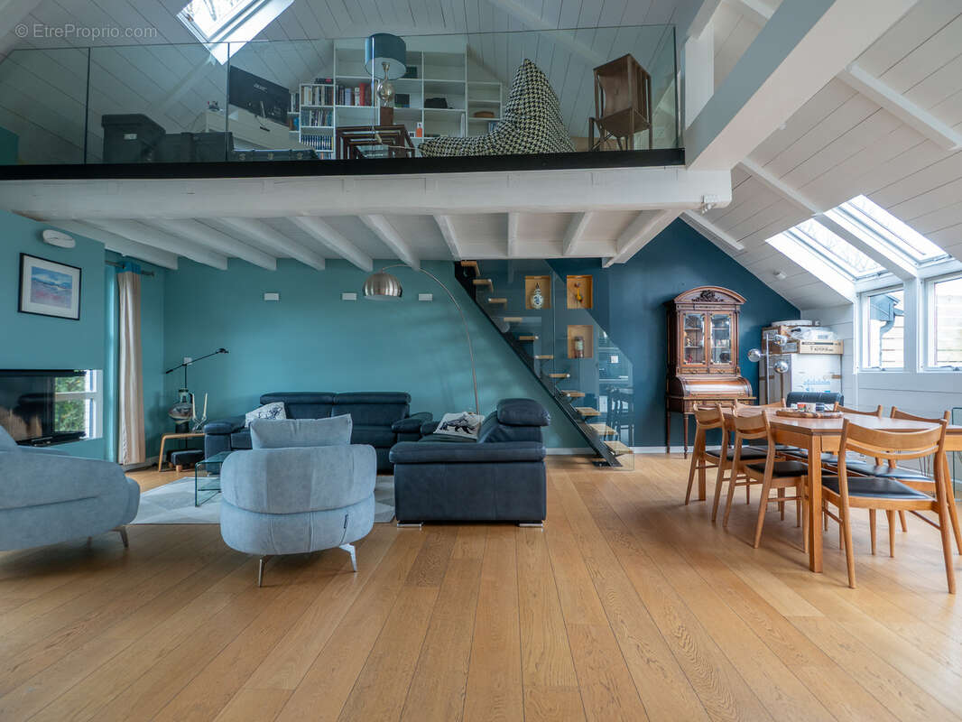 Maison à SAINT-AMAND-LES-EAUX