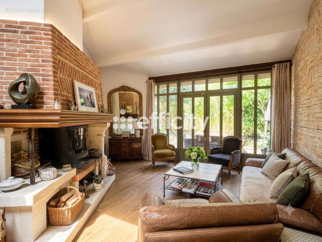 Maison 200 m² à Fontenay-Aux-Roses  - photo 3