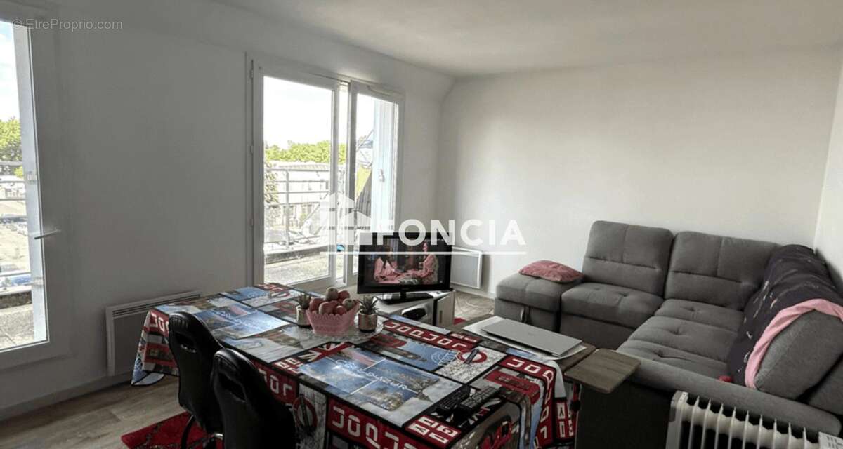 Appartement à LIMEIL-BREVANNES