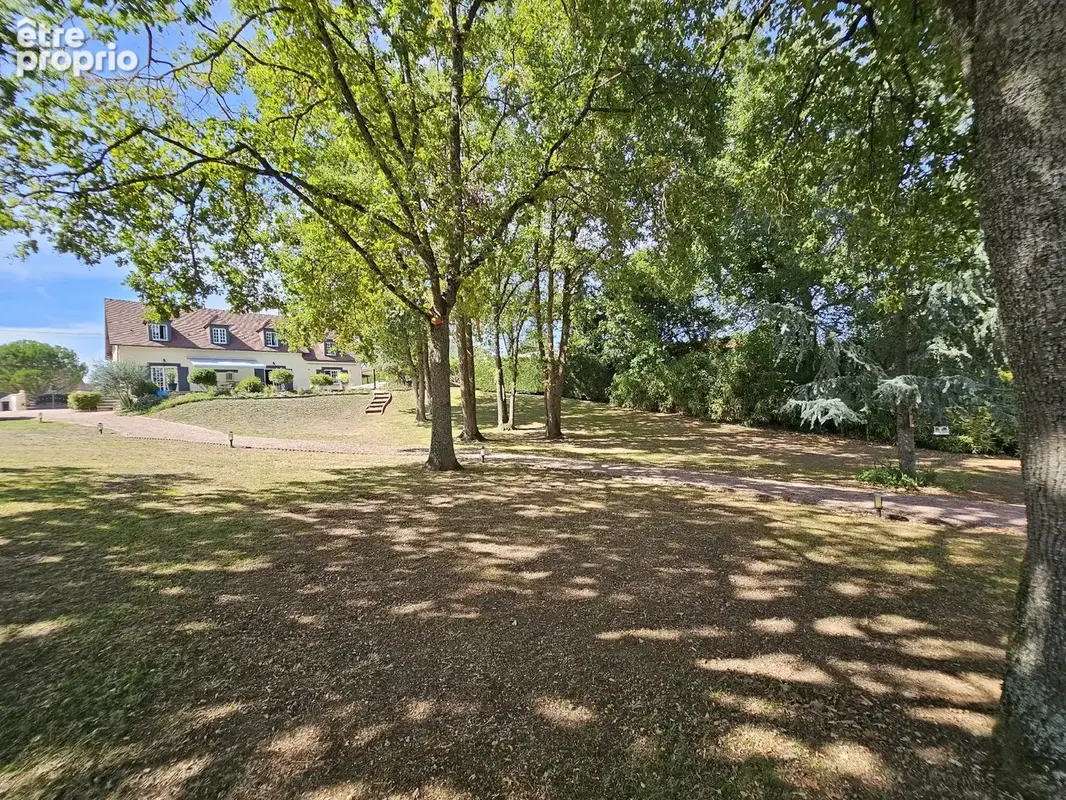 Bellerive-sur-allier   villa de caractère avec piscine et parc arboré ! - photo 17