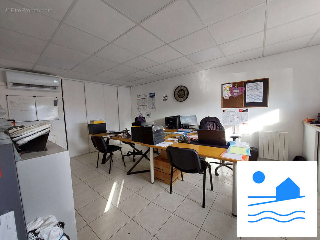 Commerce à CRIQUETOT-L'ESNEVAL