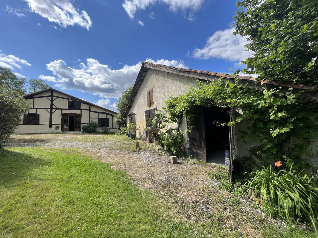 Maison à SORT-EN-CHALOSSE