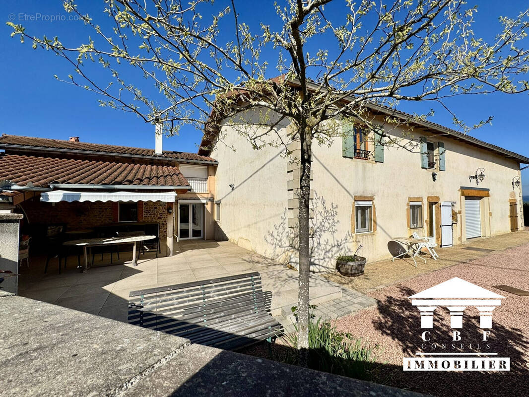 Maison à LIGNY-EN-BRIONNAIS