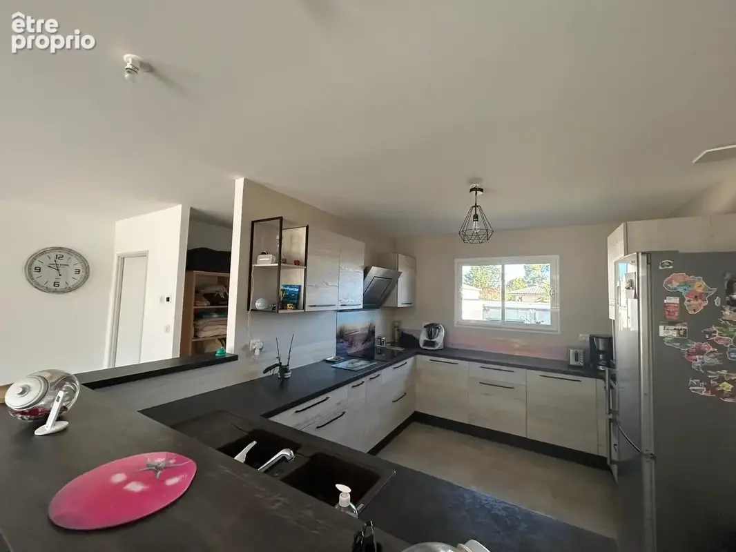 Maison 6 pièces 140 m² à vendre à Peujard (33240) - photo 3
