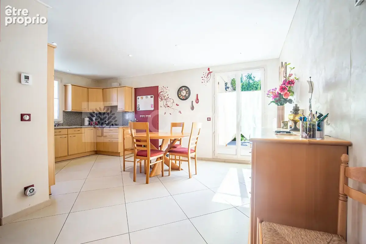 Agence immobiliere laforet - "musa" - annecy / vieugy - appartement t3 de 96,18m² - terrasse - jardins - garage - place de stati - photo 4