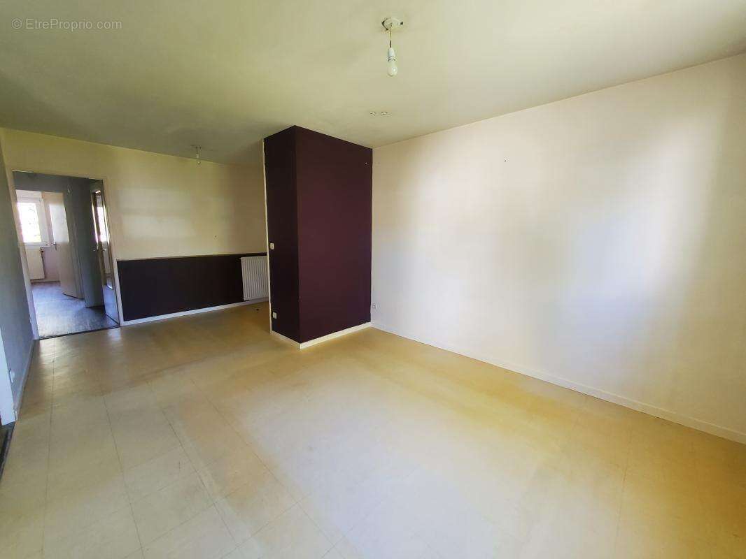 Bel appartement de type 3 de 65.80m² proximité  Polyclinique - photo 5