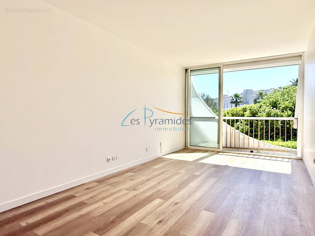 Appartement à LA GRANDE-MOTTE
