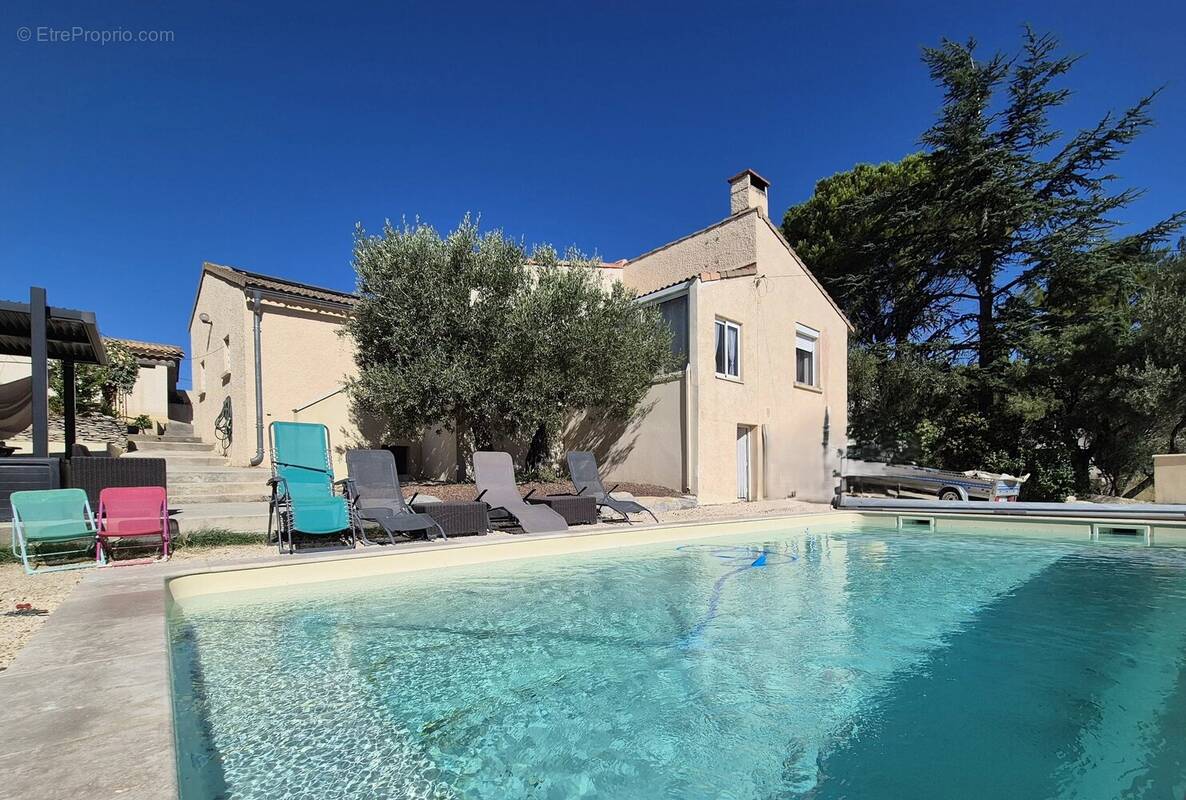 Maison à ARAMON