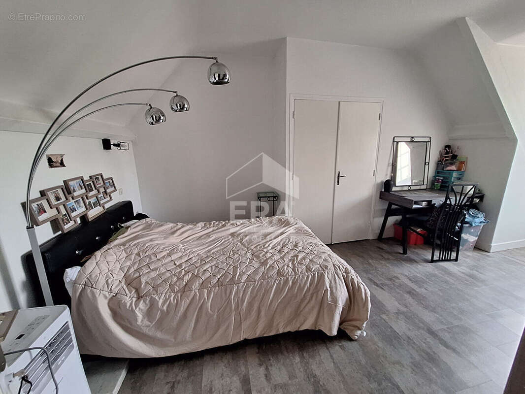 Maison à MONTPON-MENESTEROL