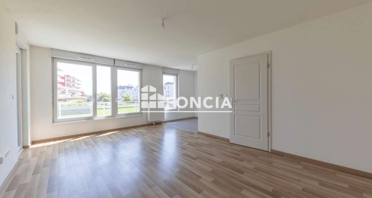 Strasbourg deux-rives - appartement 3p 67m² - photo 3