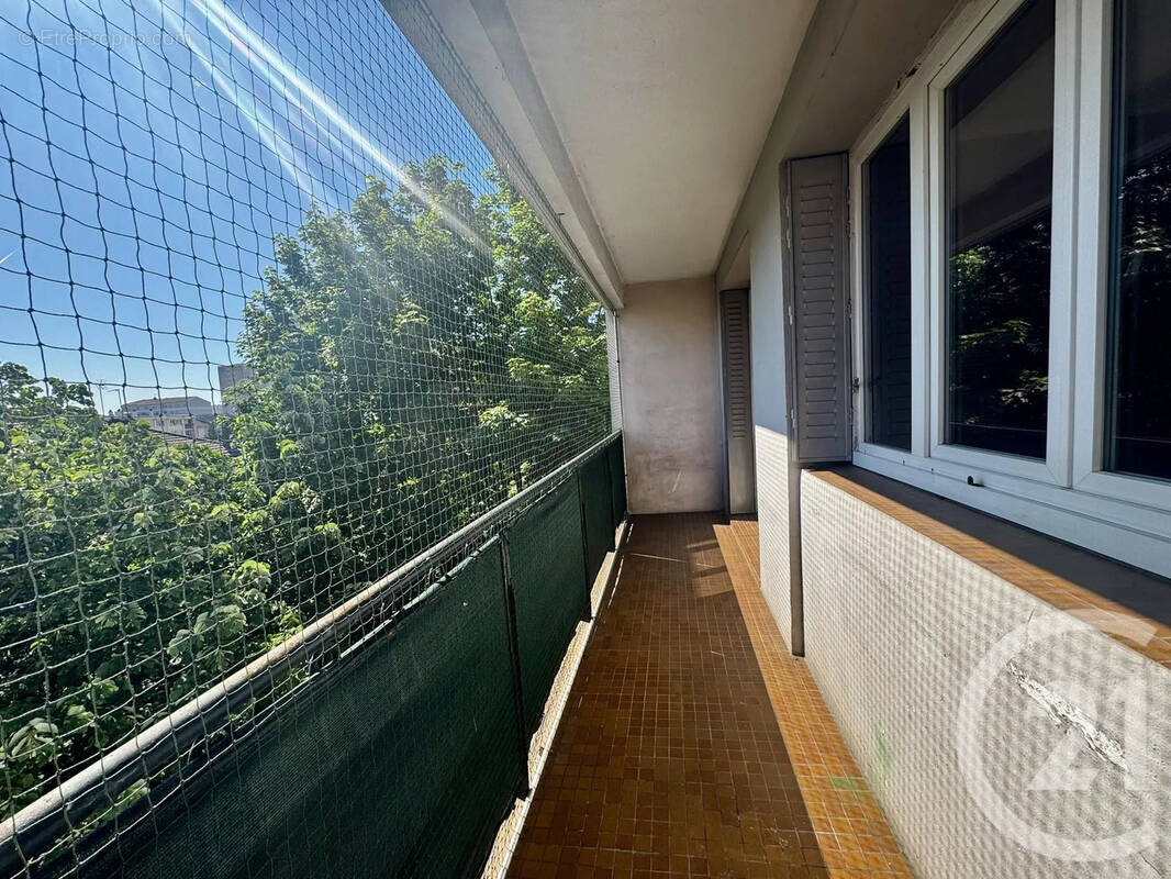 Appartement à VILLEURBANNE