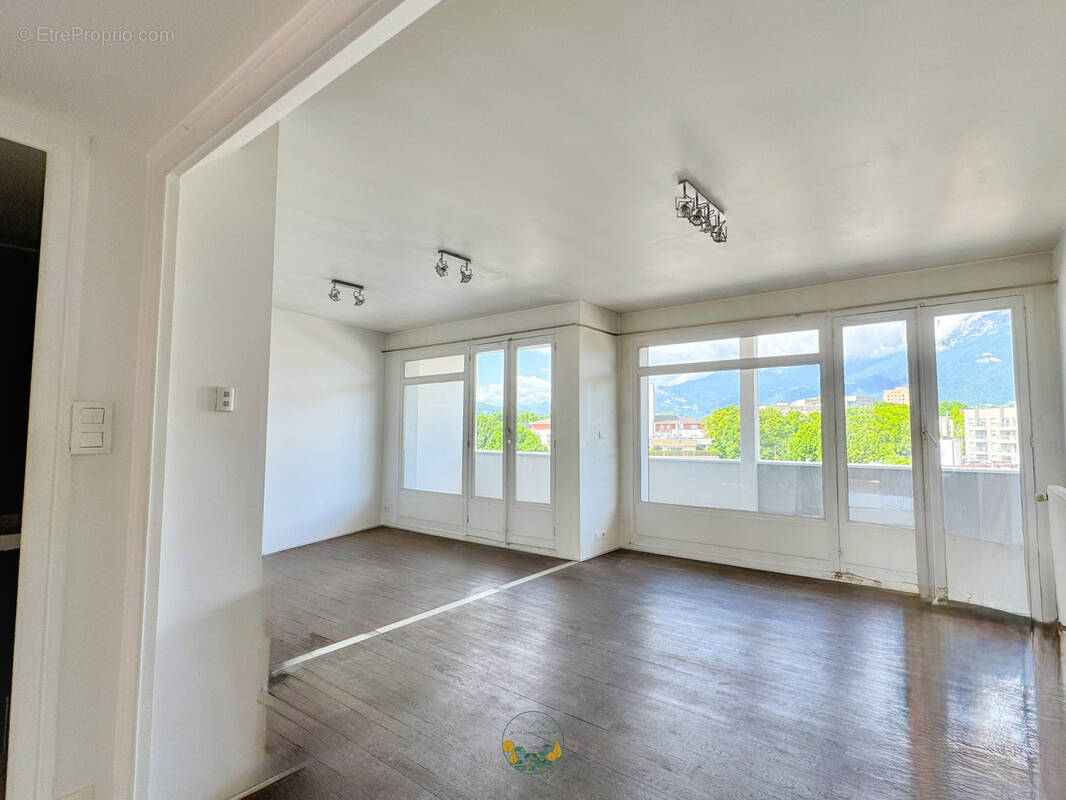 Photo 1 - Appartement à EYBENS