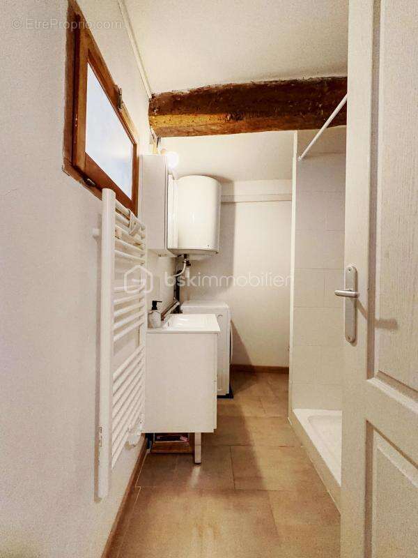 Apt centre – t1 rénové 30 m² – 65 000 € – investissement / 1er achat - photo 4