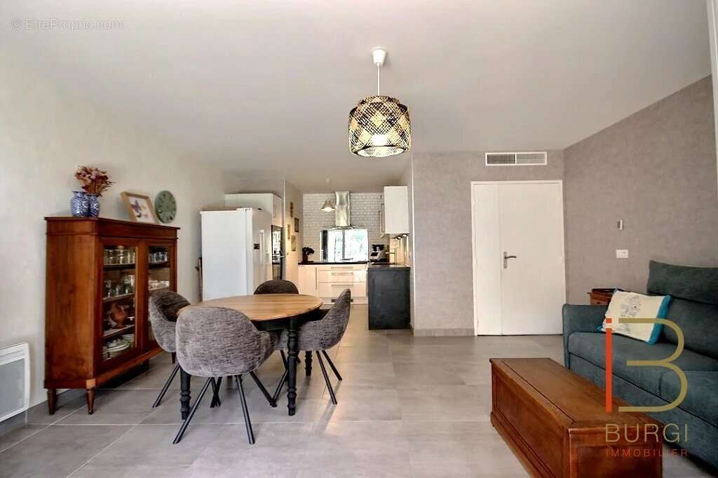 Appartement à SAINT-RAPHAEL