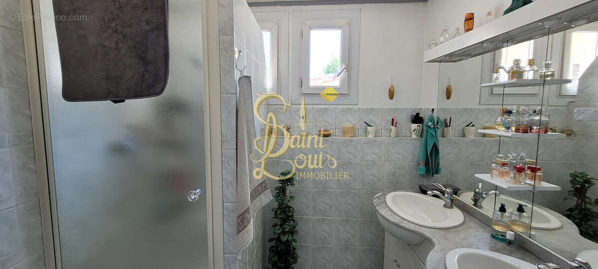 Maison à CHAMPIGNY-SUR-VEUDE