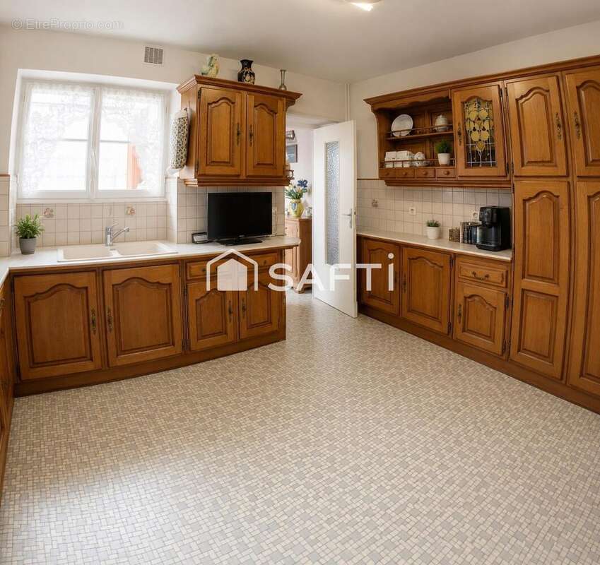 Maison 117 m² à Ciez  - photo 4