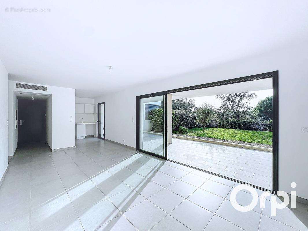 Superbe Appartement T4  avec jardin proche centre de Porto-Vecchio - photo 2