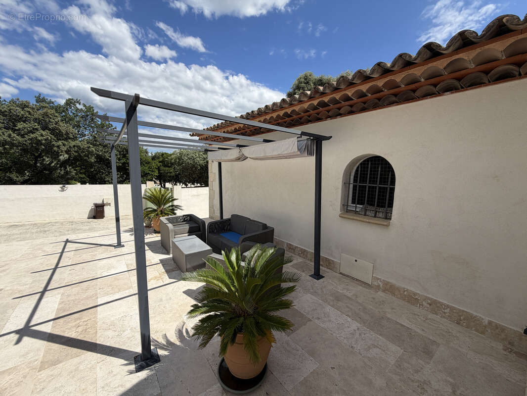Maison à UZES