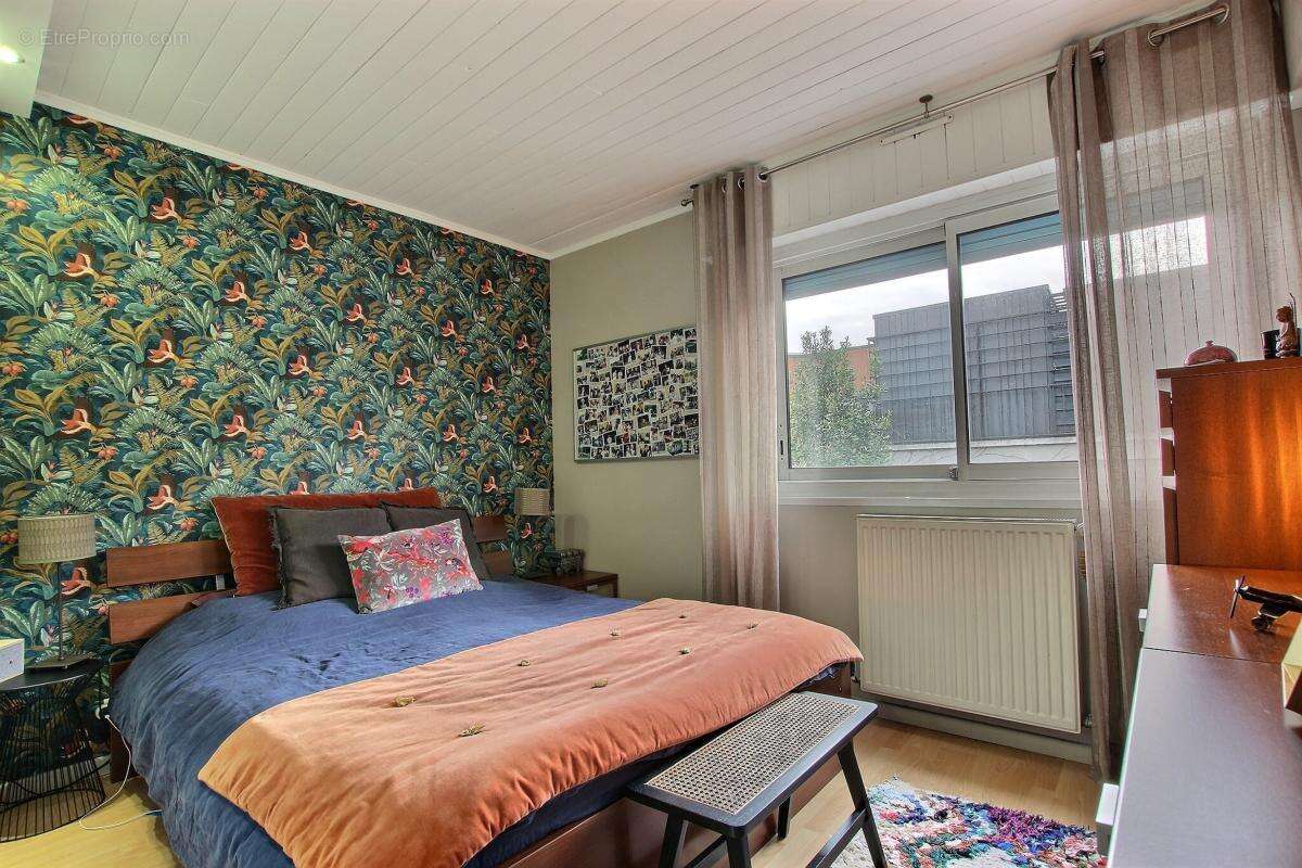Appartement à COLOMBES
