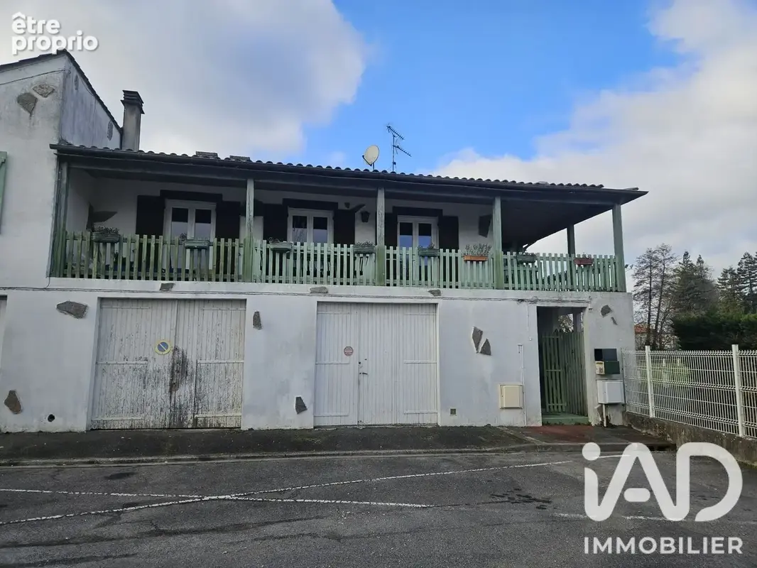 Photo 1 - Maison à GOND-PONTOUVRE