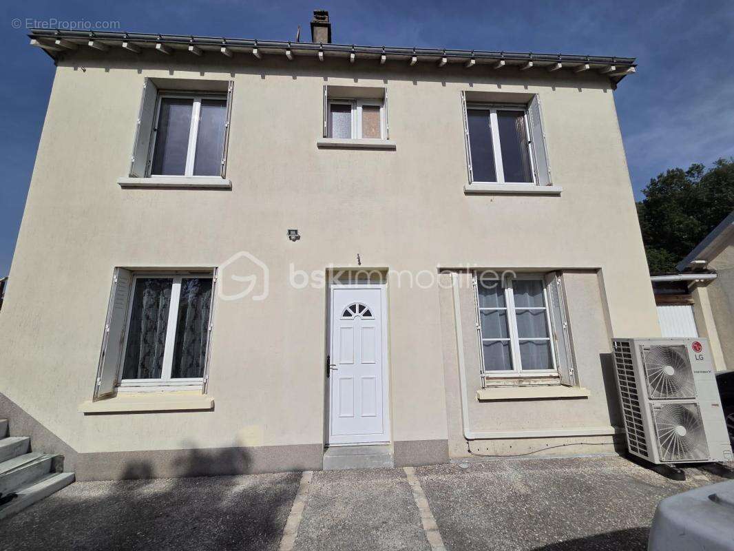 Maison à JOUE-LES-TOURS