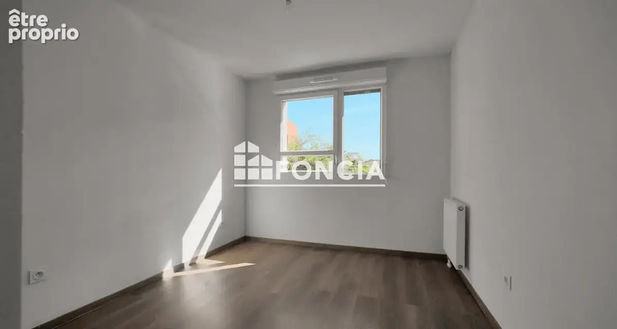 T3 de 63m2 + parking - photo 8