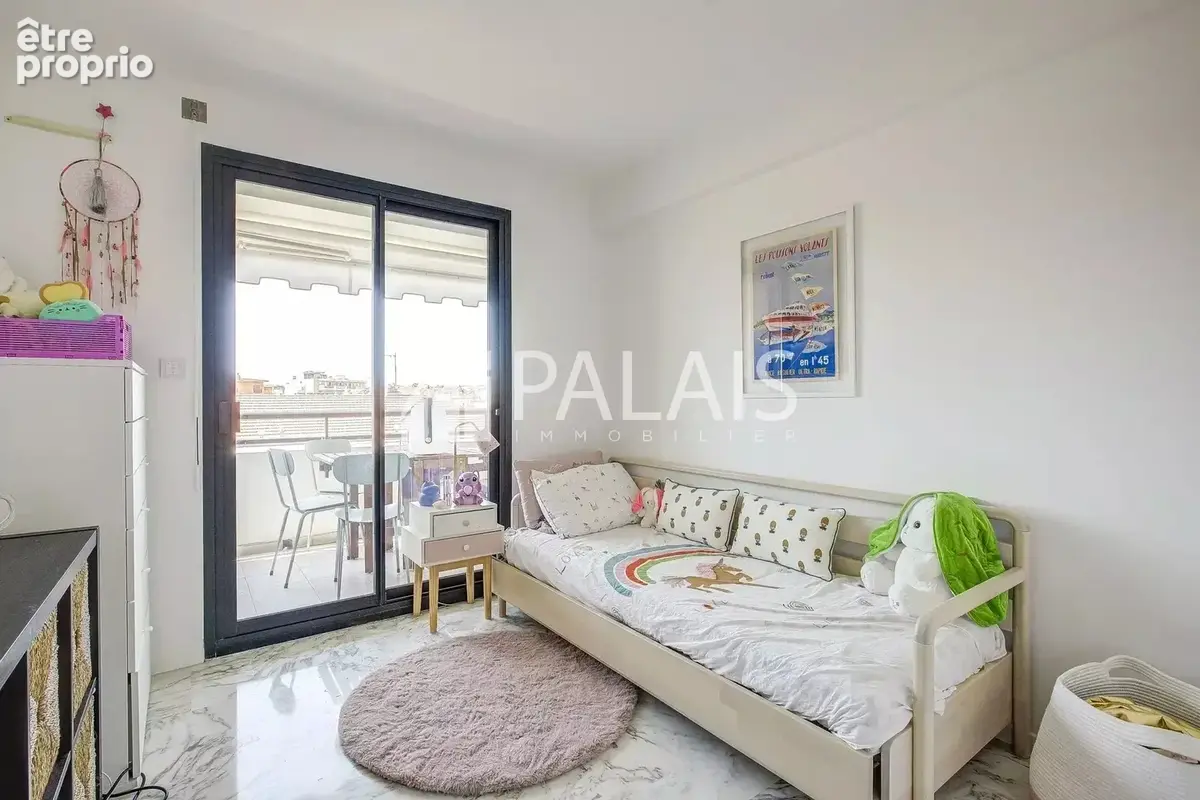DUBOUCHAGE / FOCH 3P Parfait état - 32m2 de Terrasse - photo 17