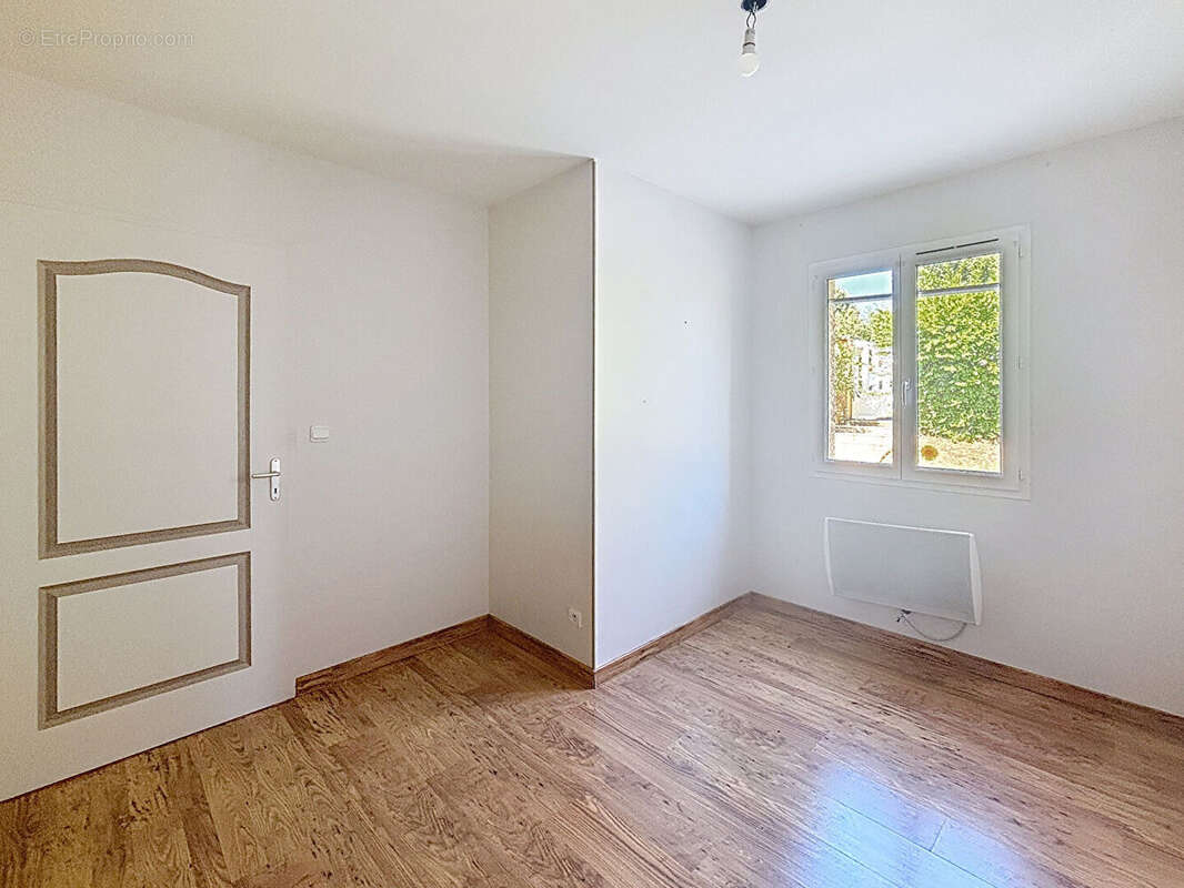 Maison à SAINT-VULBAS