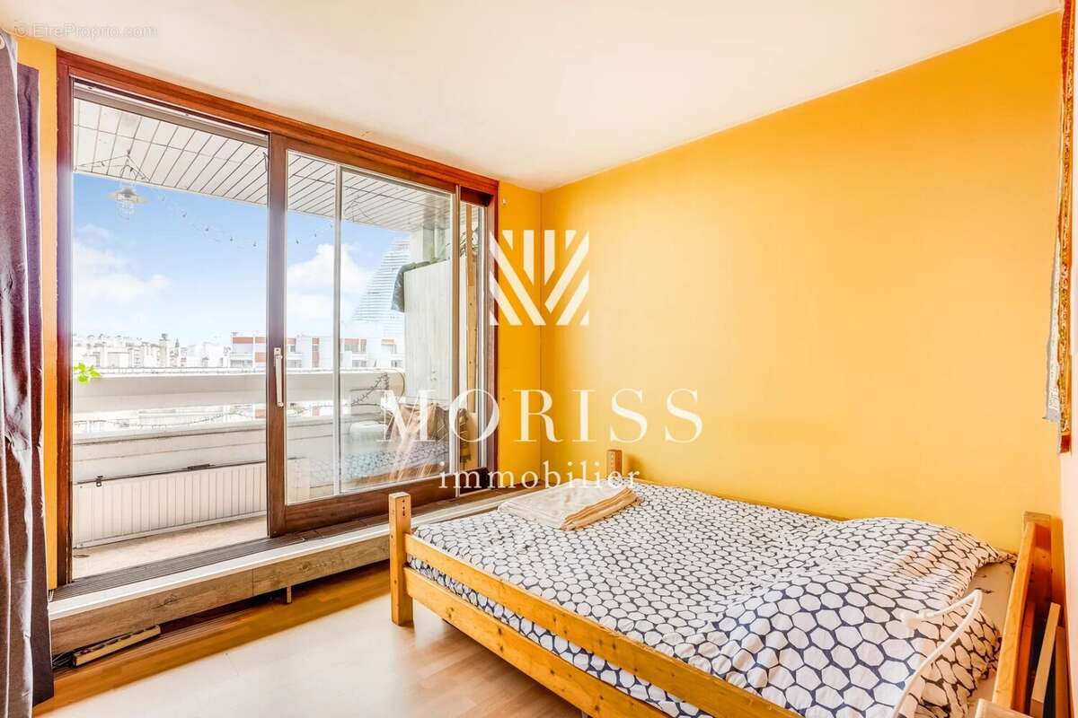 Appartement à PARIS-15E