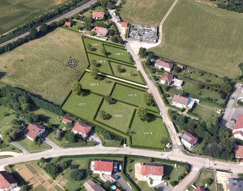 Terrain à FOUSSEMAGNE