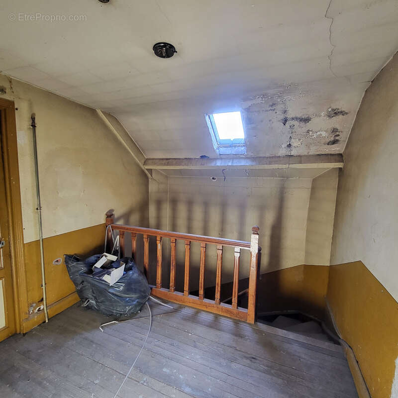 Maison à RIOM-ES-MONTAGNES